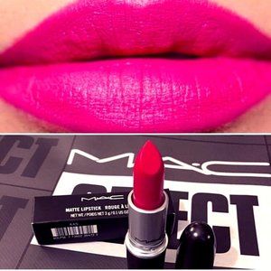 Mac Cosmetics: Be Silly